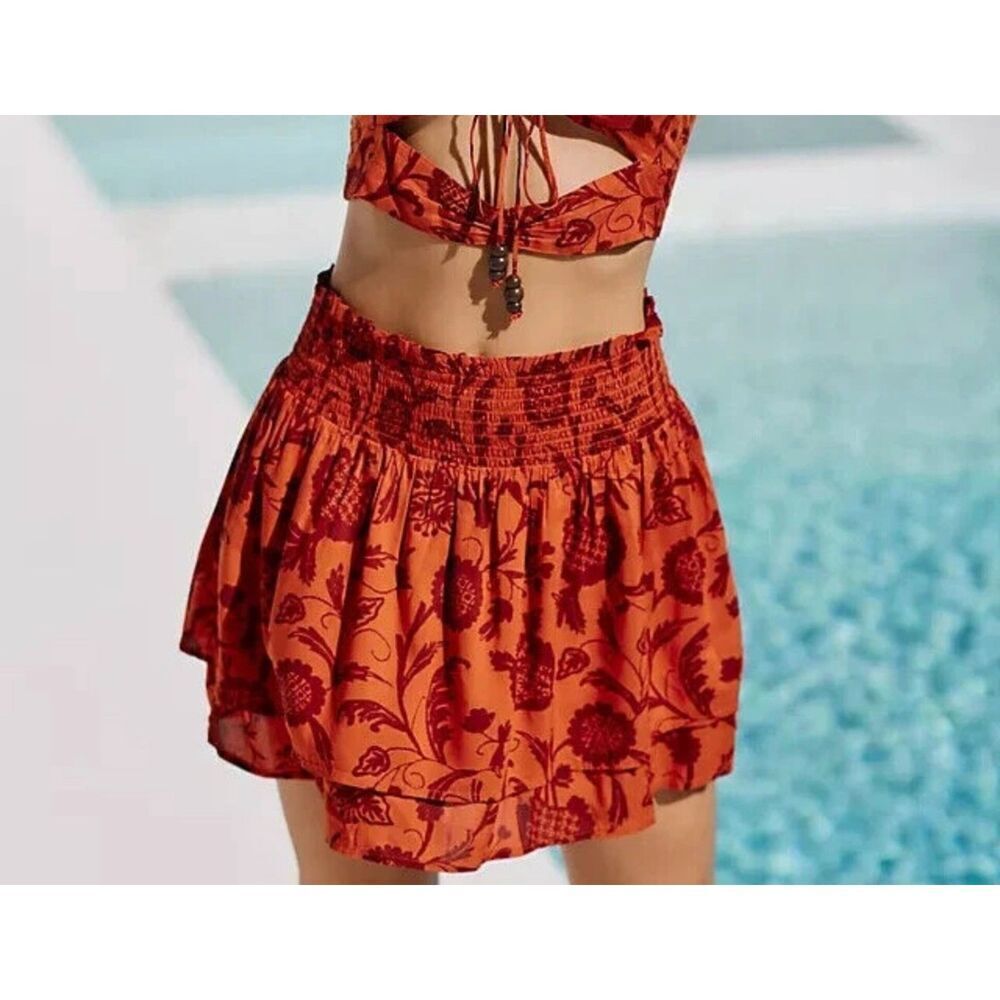 Anthropologie Beaded Mini Skirt Size Medium Orange Motif Smocked Floral Vacation